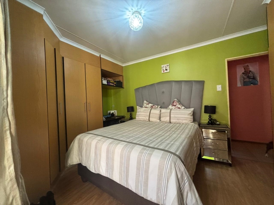 3 Bedroom Property for Sale in Vista Park Free State